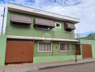 Casa para Venda, em Ourinhos, bairro Vila Perino, 3 dormitórios, 2 banheiros, 1 vaga
